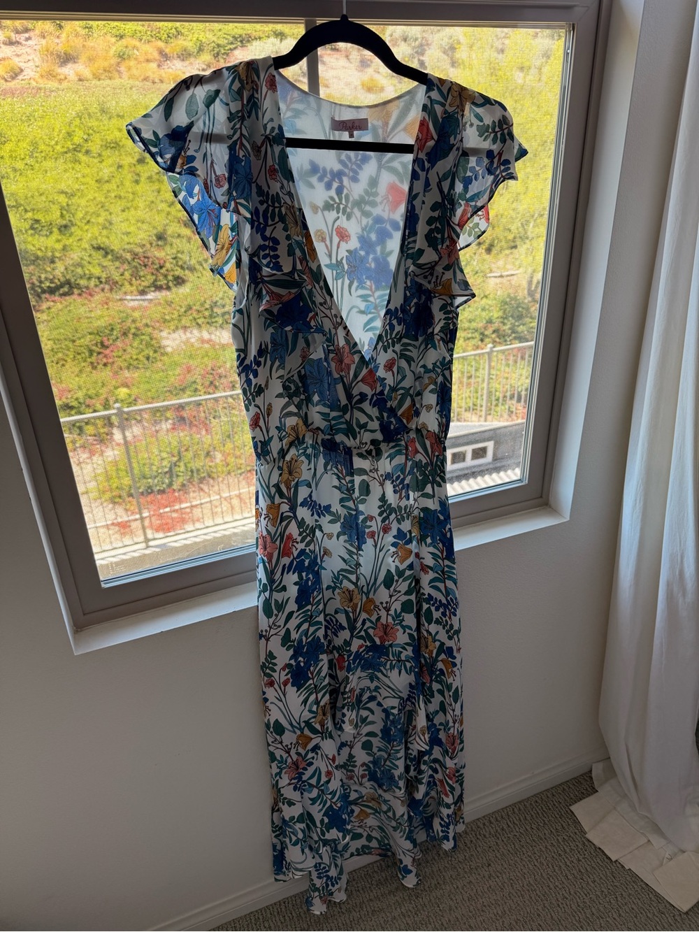 Parker Floral V-Neck Maxi Dress in Multi-Color